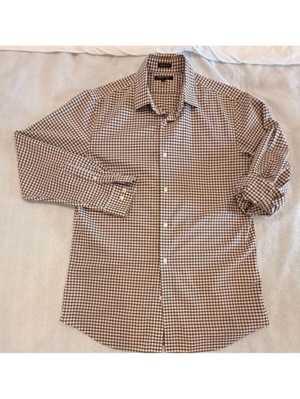 Banana Republic Men's Button-Down Brown Check size Large